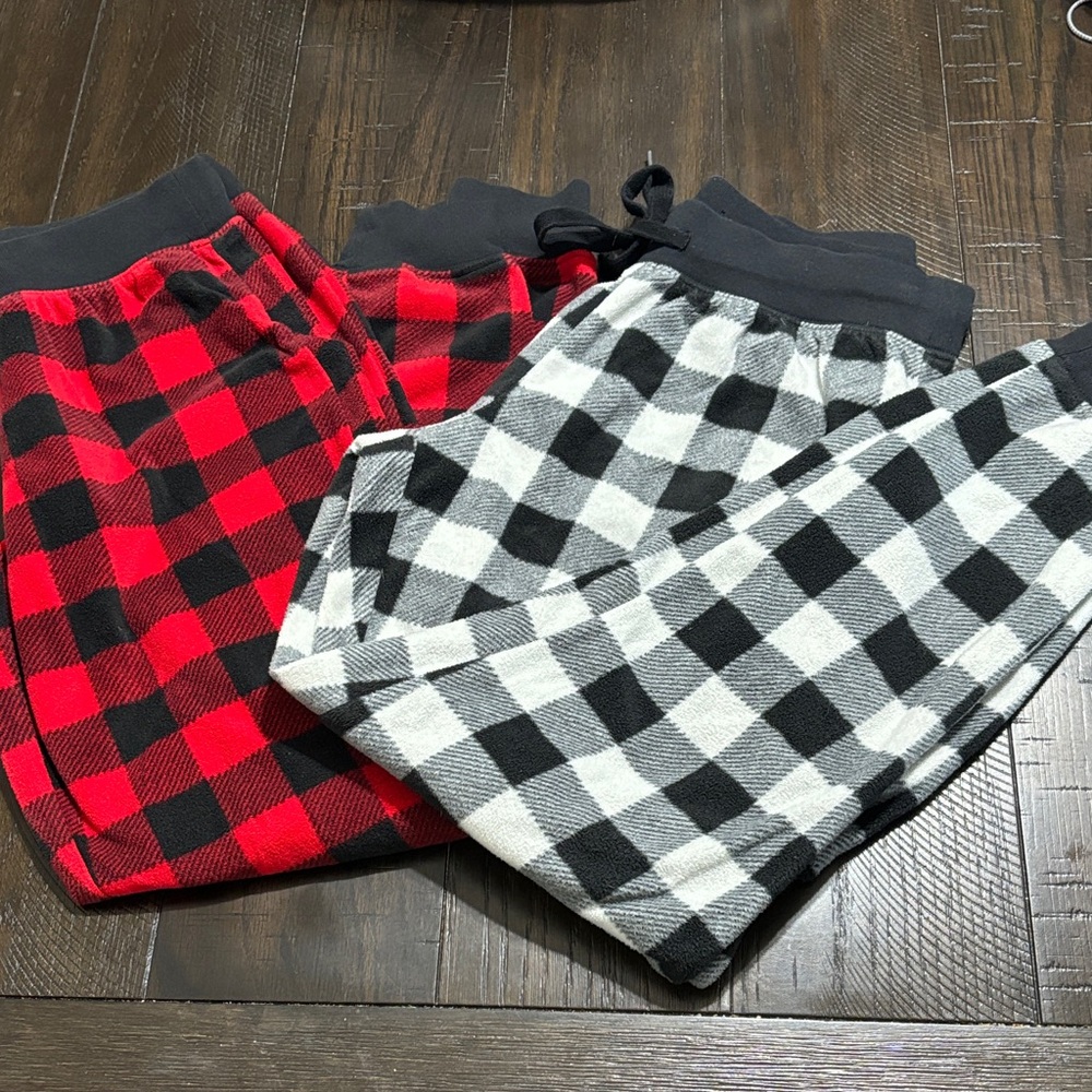 Aeropostale Kids Plaid Pajama Bottoms - Red and Black, White and Black